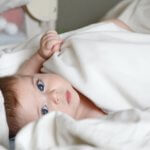 Baby beim Einschlafen